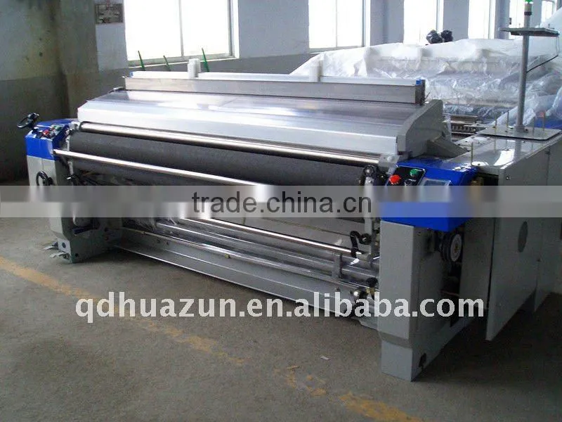 RJW 408 -230cm 4 or 6 nozzle water jet loom