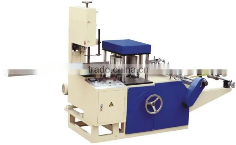 Wet wipe folding machine