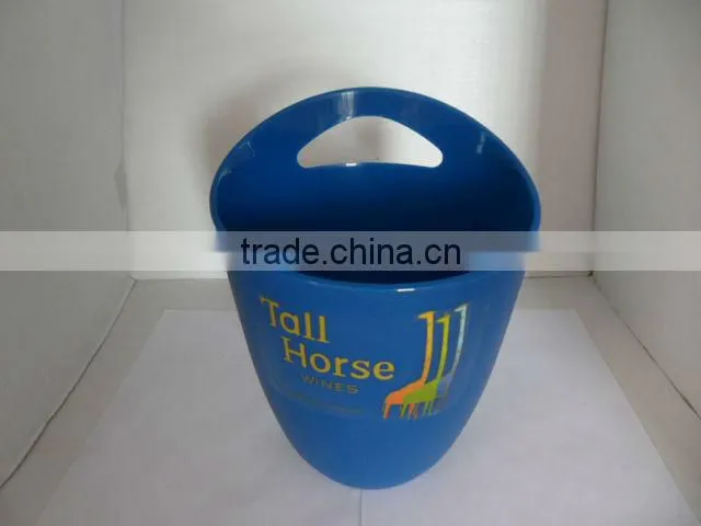 Plastic ice bucket