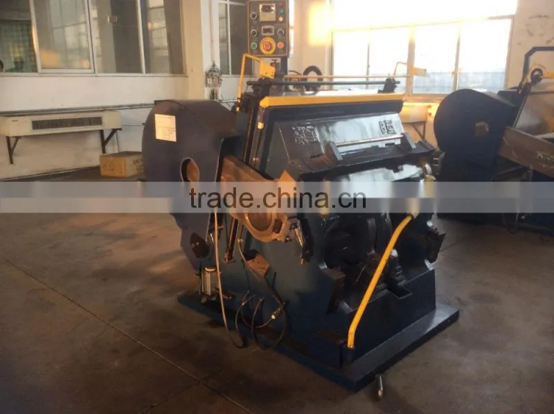 Pizza box making machine / carton box die cutter machine / creasing and diecutter machine