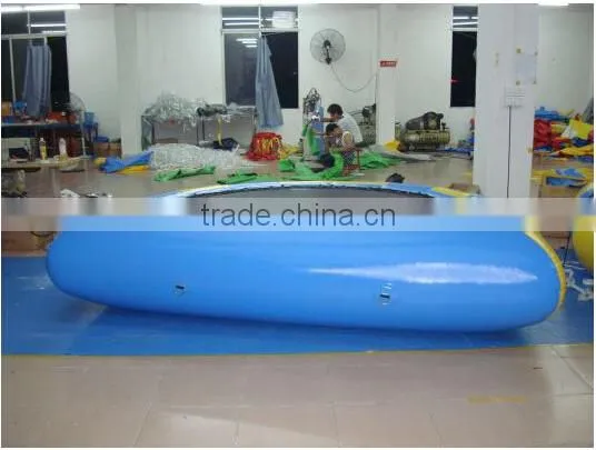 round Commercial grade on water games inflatable trampoline