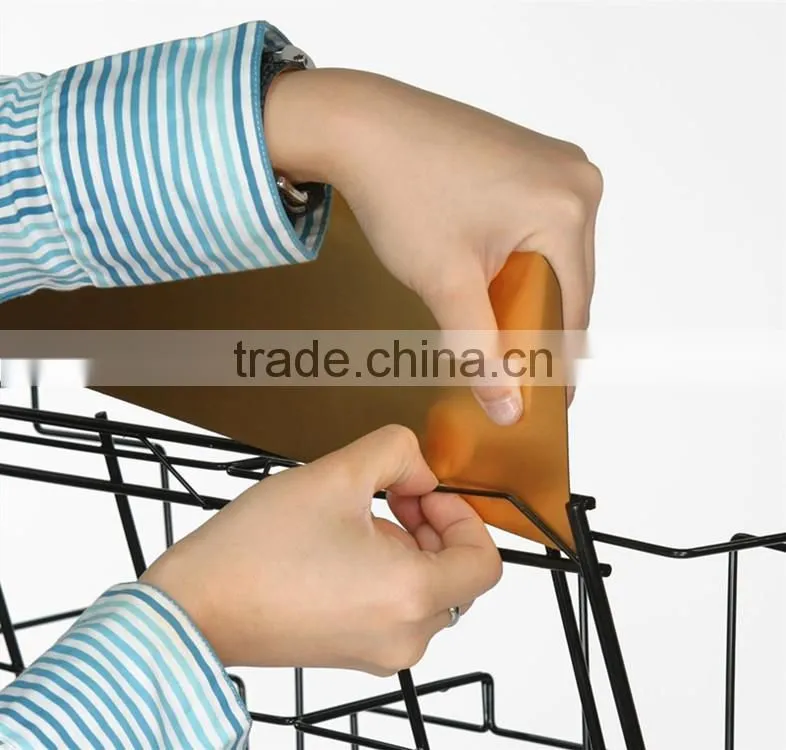 Outdoor floor standing custom made metal wire folding magazine rack
