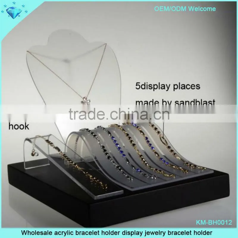 Custom hot frosted acrylic jewelry display, acrylic necklace Stands