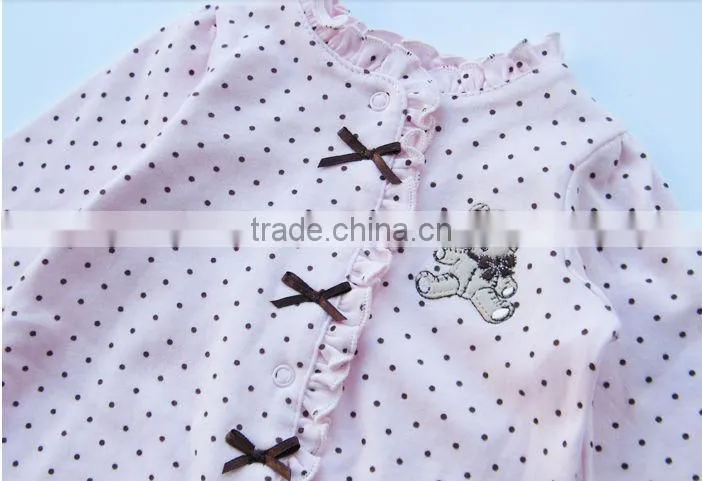 Little Bear pattern Of The Baby Bodysuit & Jumpsuit with hats