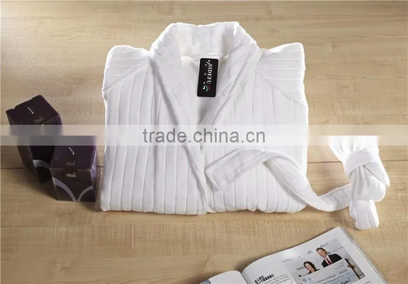 Customized White Shawl Collar Luxury Star Hotel Stripe Velour Bathrobe
