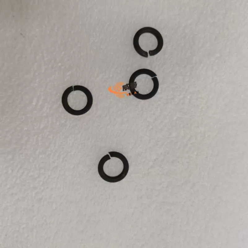 612600080201-3.jpg