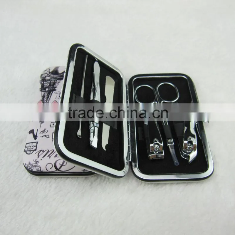 Nail design makeup tool / mini manicure set