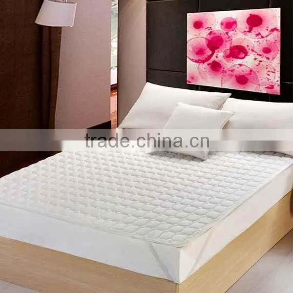 Factory Direct Sales All Kinds Of Healthy Sleep Waterproof Mattress Protector/Plastic Fitted Mattress Cover