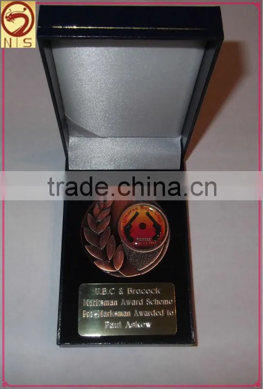 custom metal medal boxes