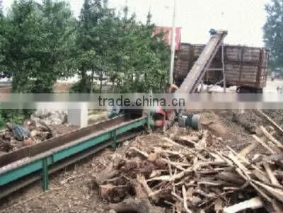 China low price wood sawdust crusher machine for making sawdust