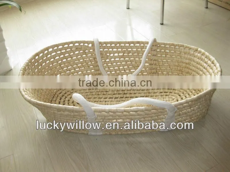 hand made white wickerbaby cloth basket for home use
