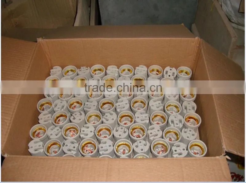 standard wall light bulb porcelain socket