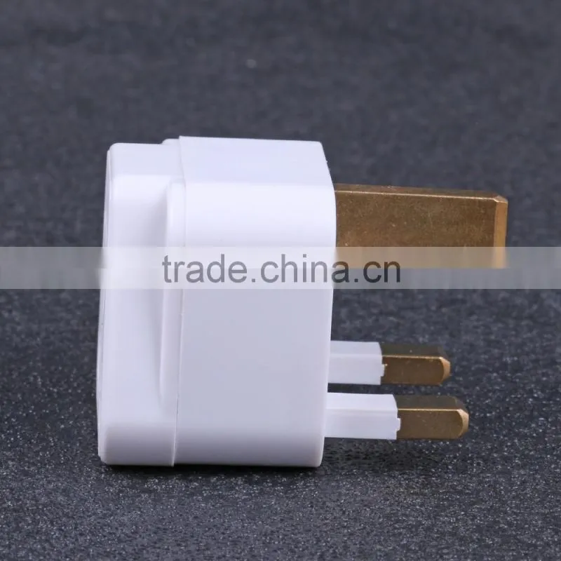 White Travel Adaptors UK 3 Pin AC Power Plug