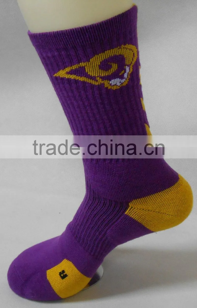 Men custom Dri fit Elite basketball crew socks