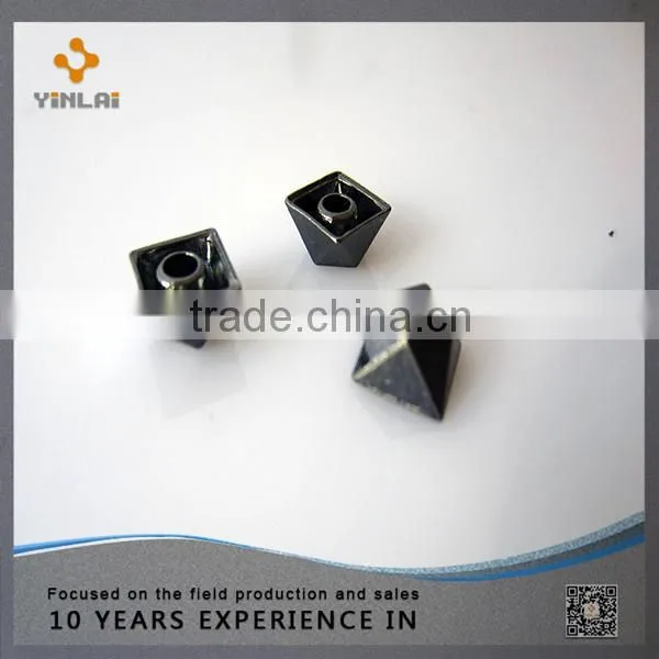 Custom decorative factory rivets for shoes