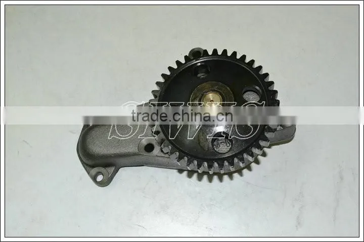 6D105 excavator spare parts Oil Pump 6D110 OEM 6136511002