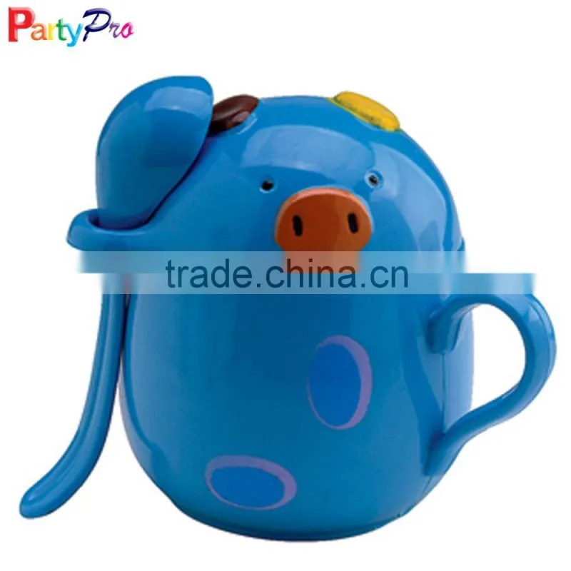 2016 hot sale lovely animal cup baby water cup