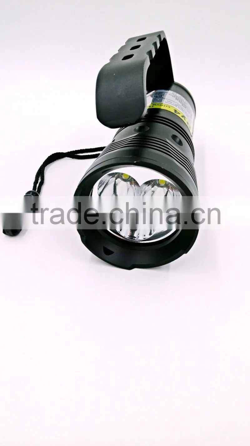 D03H super bright led diving light,XML 3*LEDS 30W,3500LM,12v,3*18650 LIION BATTERY RECHARGEABLE,100METERS WATERPROOF