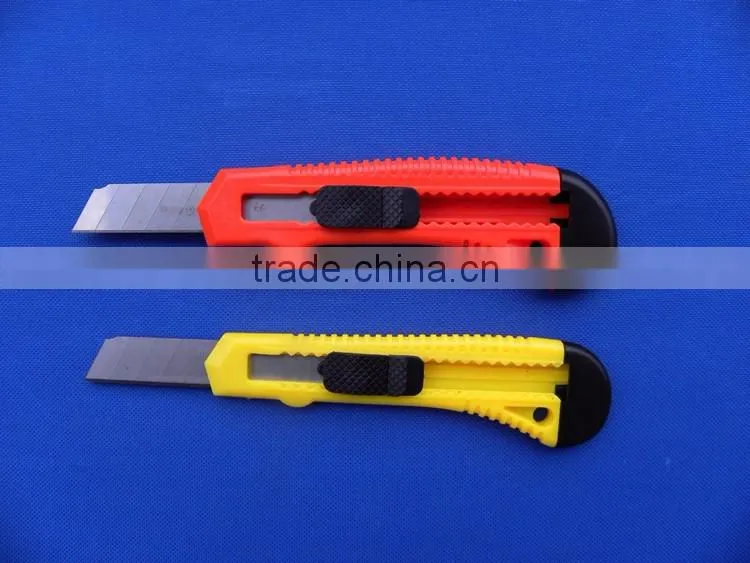 B2805 utility knife wholesale plastic dielectric hardware accessories stationery groceries