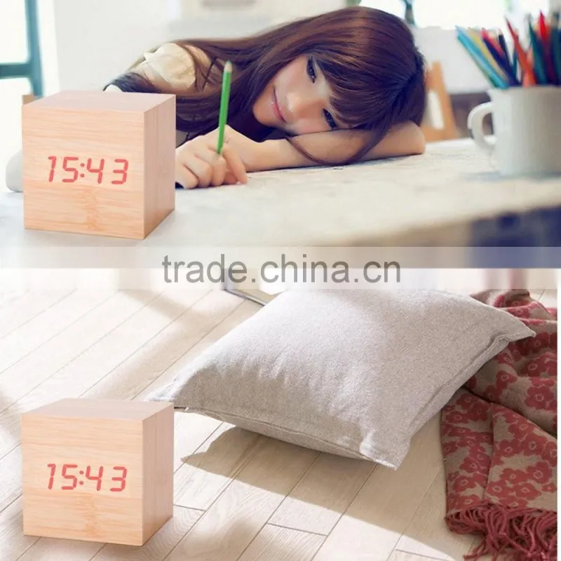 factory price digital led wooden Desk clock with alarm