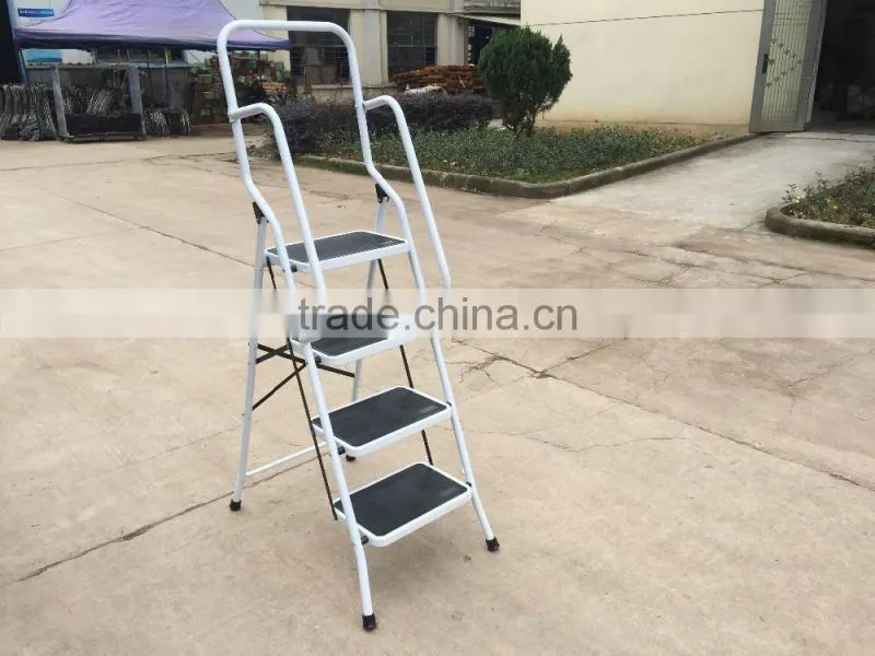 With new EN131/14183 ,ANSI /SGS Foldable 4 Step Ladder With Handrail,folding ladder