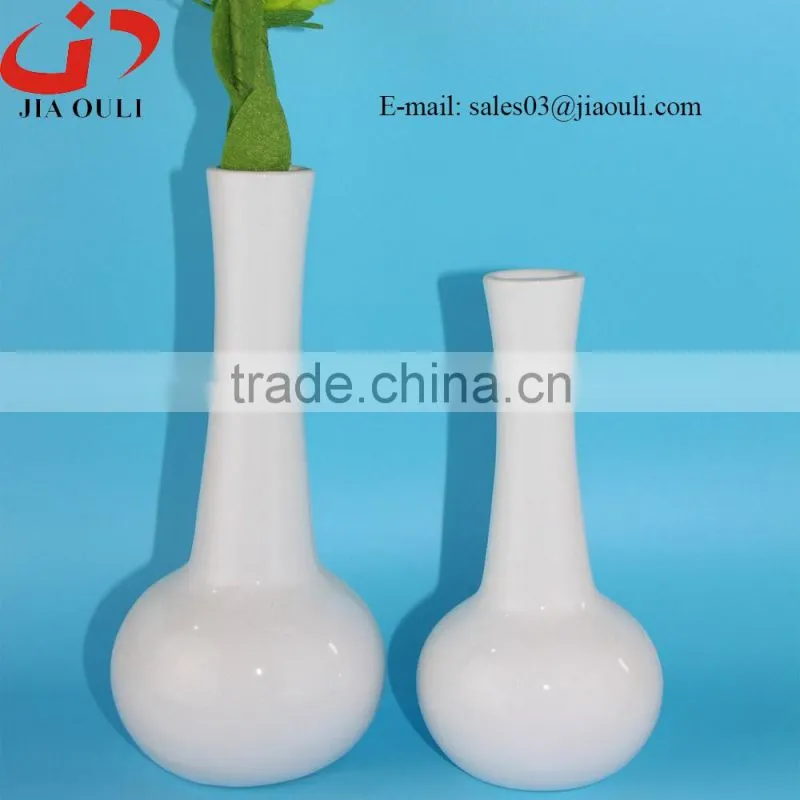 Valentines' day favor Heart shape ceramic vase white glazed