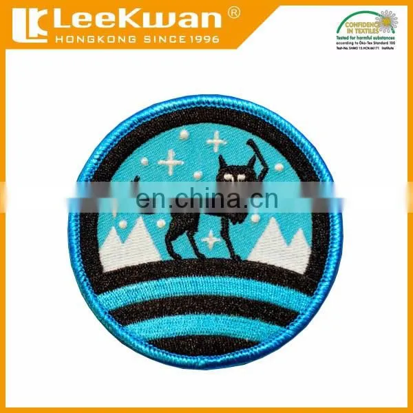 Merrowed border embroidered patch