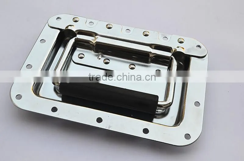Recessed sprung handle with grip and steel dish