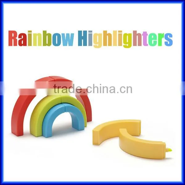 Plastic 4 in 1 colourful non-toxic rainbow highlighter, Custom magic school student rainbow highlighter