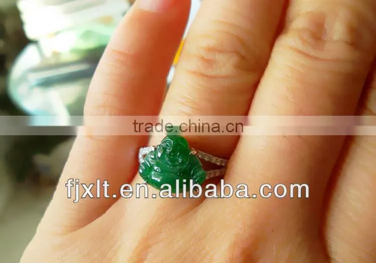 Hot Sale Picturesqueness 18K Gold Diamond Jade Stone Ring