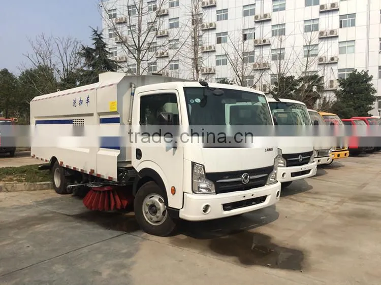 Quality 100% guaranteed Dongfeng Captain 4x2 4cbm road sweeping vehicle