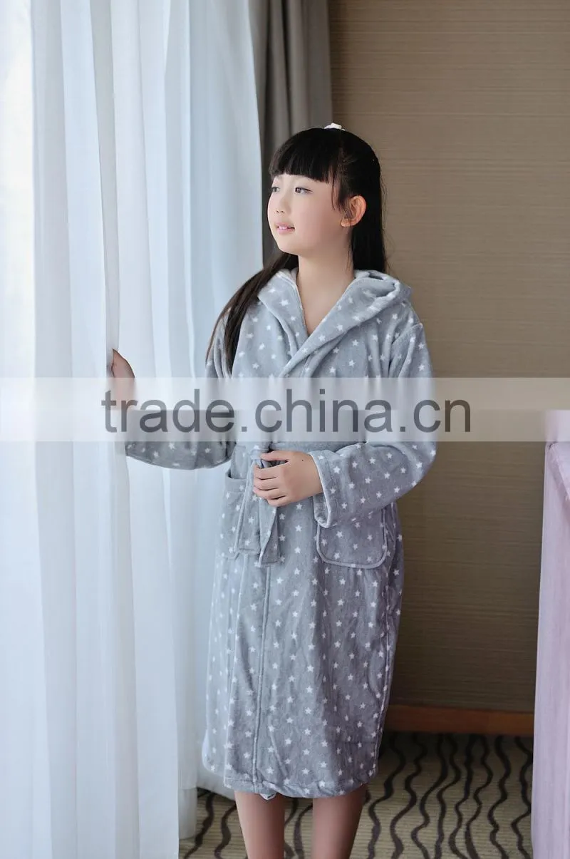 High Grade 100% cotton comfortable children bathrobe with hat