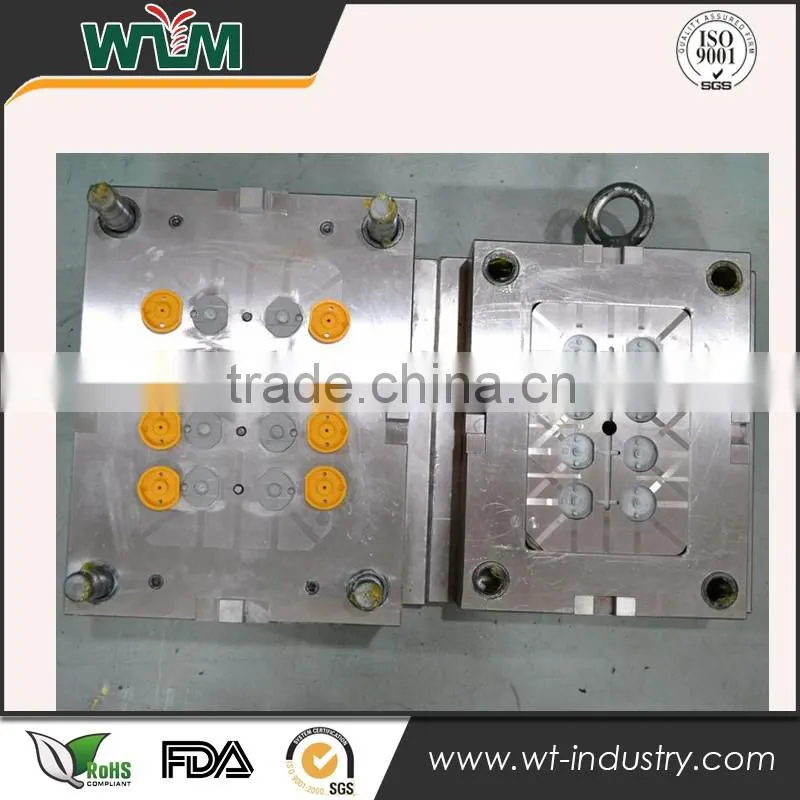 China Supplier Injection Plastic Mold for Plastic Wall Plug