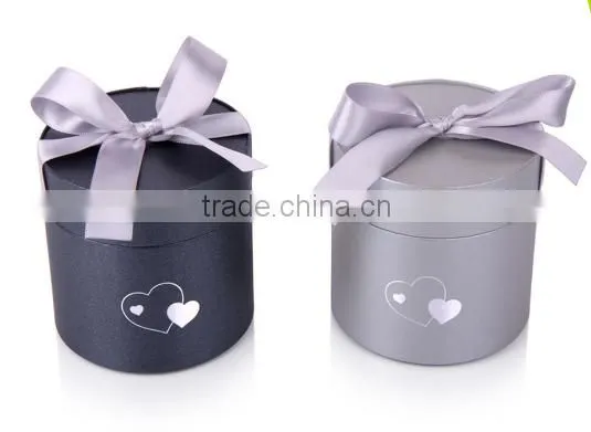 Stock hot selling small wedding gift box for packing gift