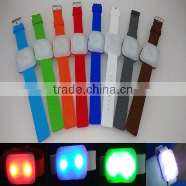 Customized flashing led wristband glow in the dark