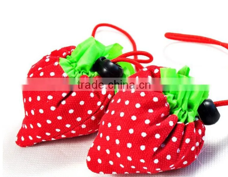 Cheap foldable promotional strawberry bag for shopping