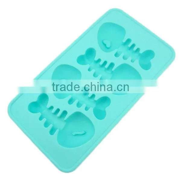 Fancy 4 cavity fishe bone shaped silicone ice cube tray maker