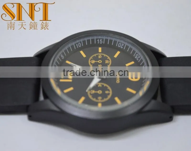 Promotion quartz watch with plastic strap