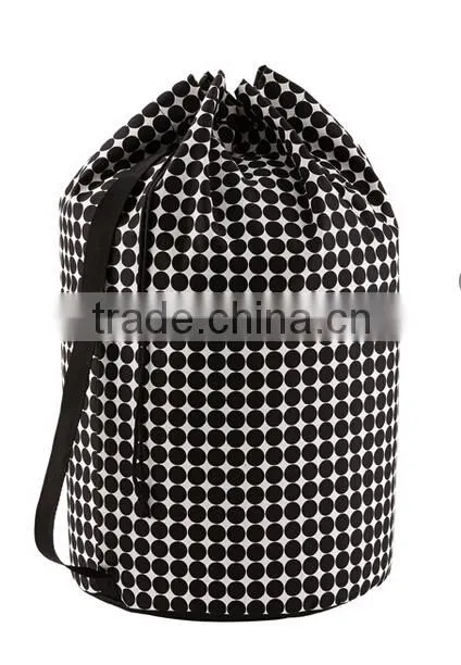 2015 customized garment bag for wholesale
