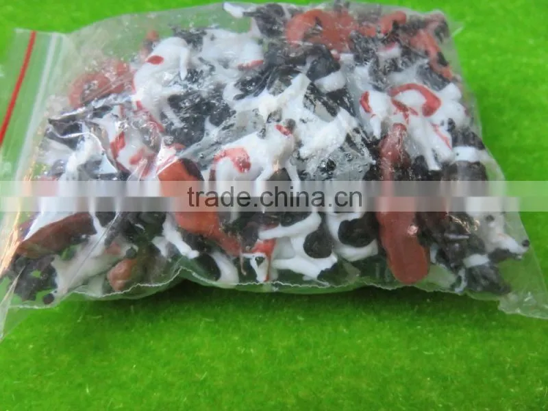 model figure, model animals, scale animals for Z scale, plastic building resin farm cow for 1/150