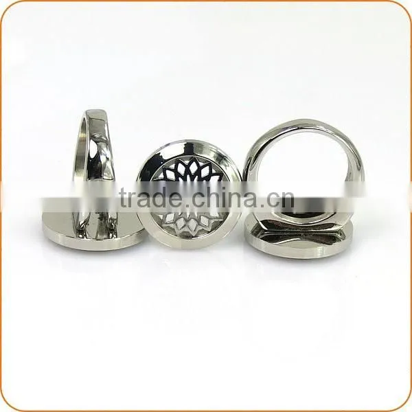 Stainless Steel Essential Oil Diffuser Perfume Aromatherapy Locket Ring