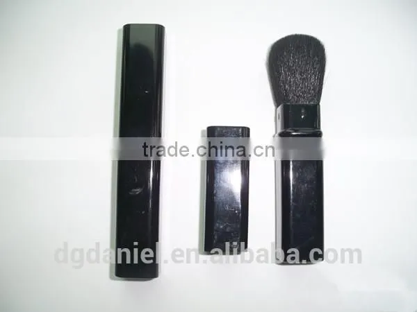 Hot-sale black Disposable Retractable blush brush factory