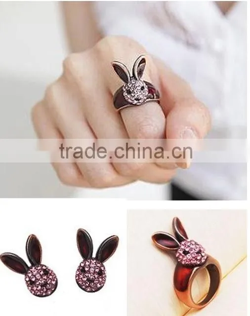 Young lady favourite diamante wine red smart rubbit rings