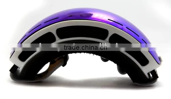 TPU frame and smoke REVO red lens snowboard goggles