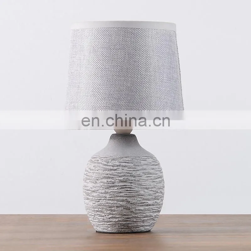 Ancient ceramic table lights and European style table lamp