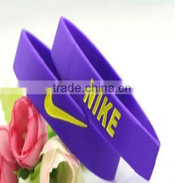 2016 new arrival bracelet silicone rubber bead bracelet women's dress bracelet factory price