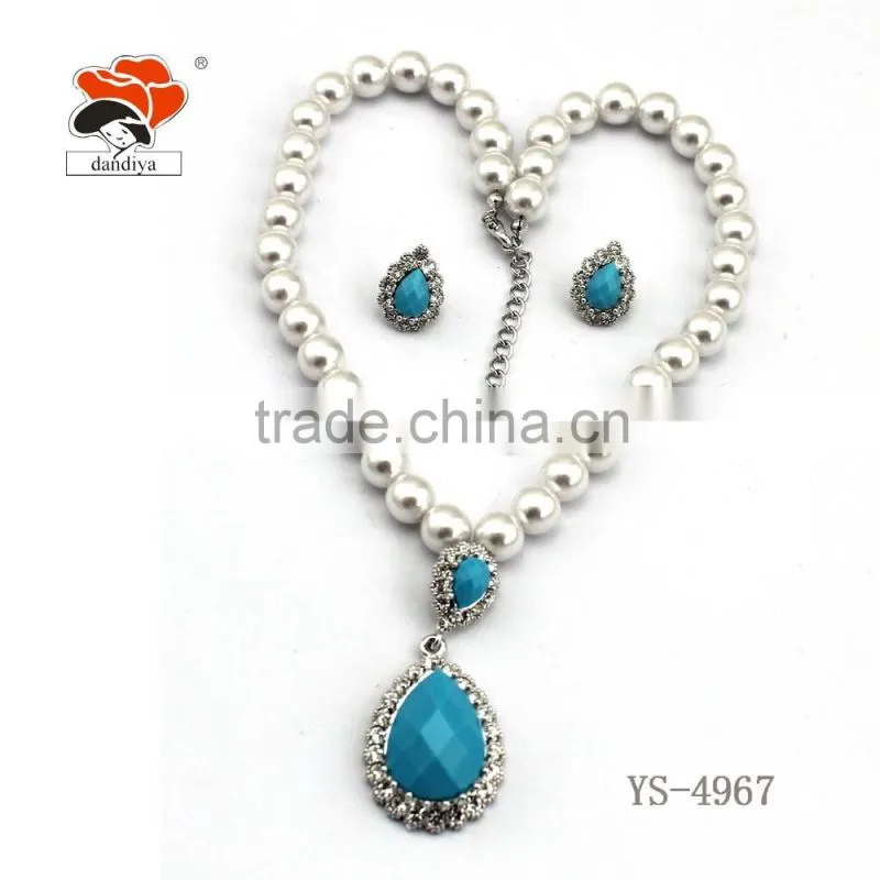 Fashion Jewelry manufacturers cheap wholesale alloy resin necklace+earrings+ring jewelry set