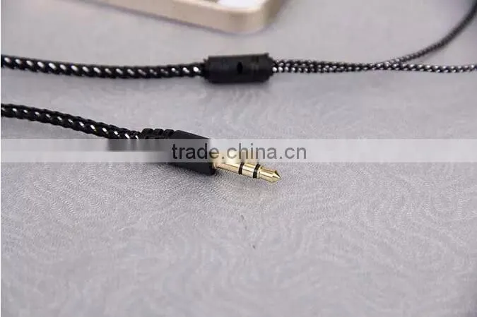 High Quality 3.5mm in-ear Earphone Headphone For Mobile Phone