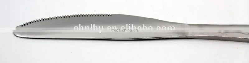 Most customers used stainless steel steak knife in hotel cutlery