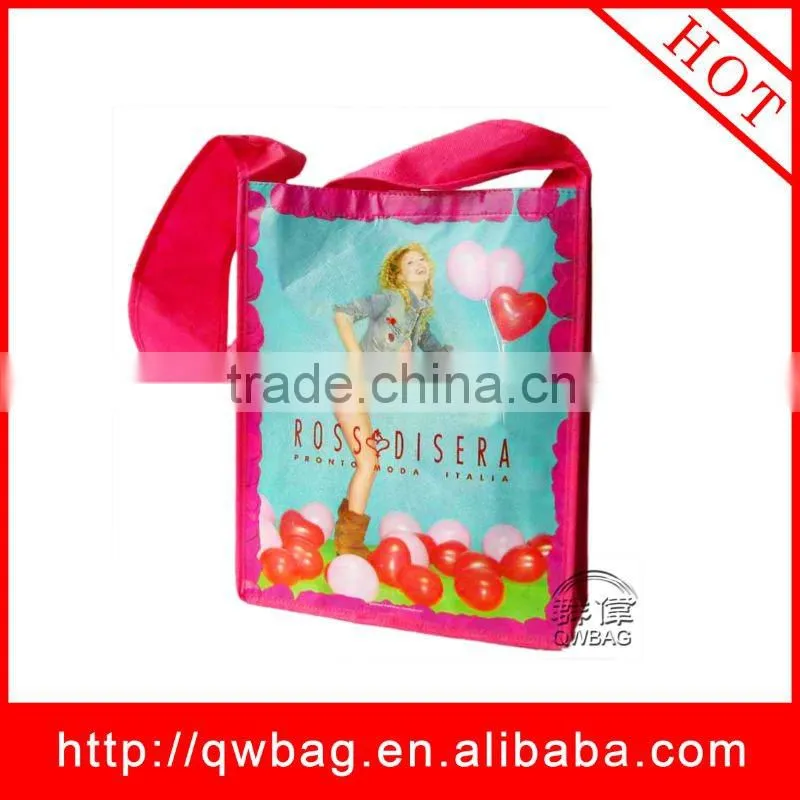 2014 the beautiful water-proof pp woven shopping bag